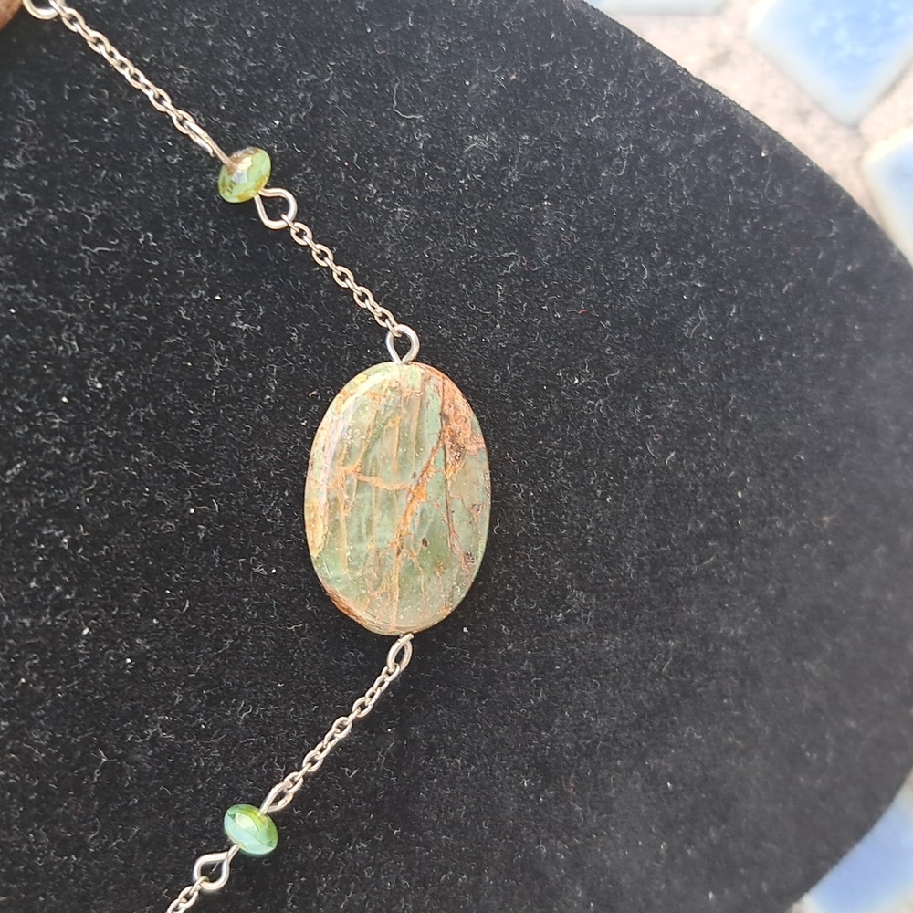 Silvertone Agate Stone Neclace - image 3